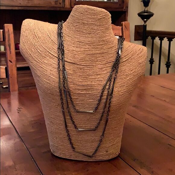 NEW E&M Long Gray/Black Chain Statement Necklace - Picture 1 of 4